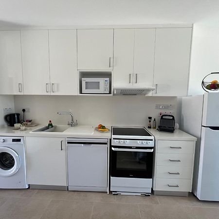Papho'S Mare Apts Paphos Extérieur photo